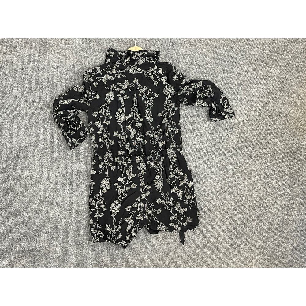 Old Navy Romper Womens Small Black Floral Shorts Casual Jumpsuit Button Up N89 - Picture 6 of 9